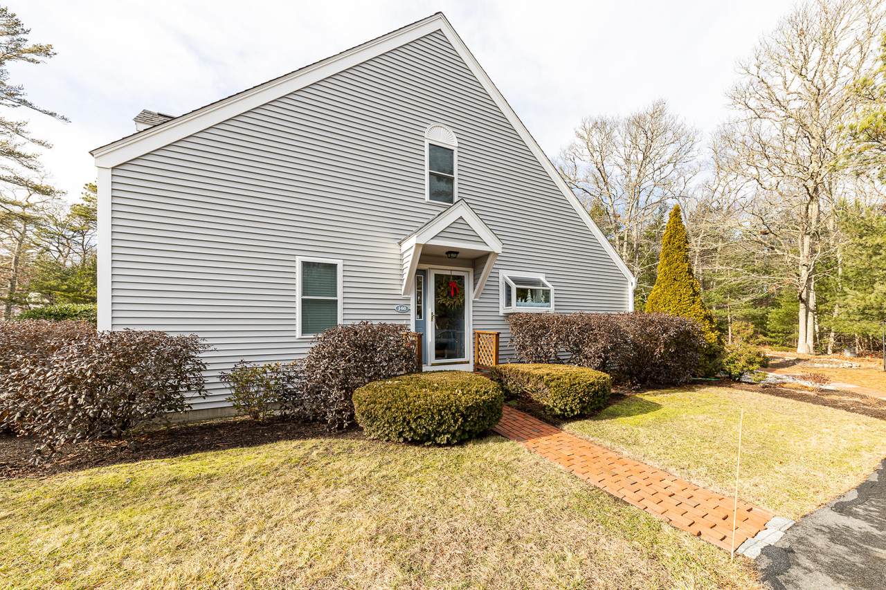 60 Southpoint Drive - Photo 1
