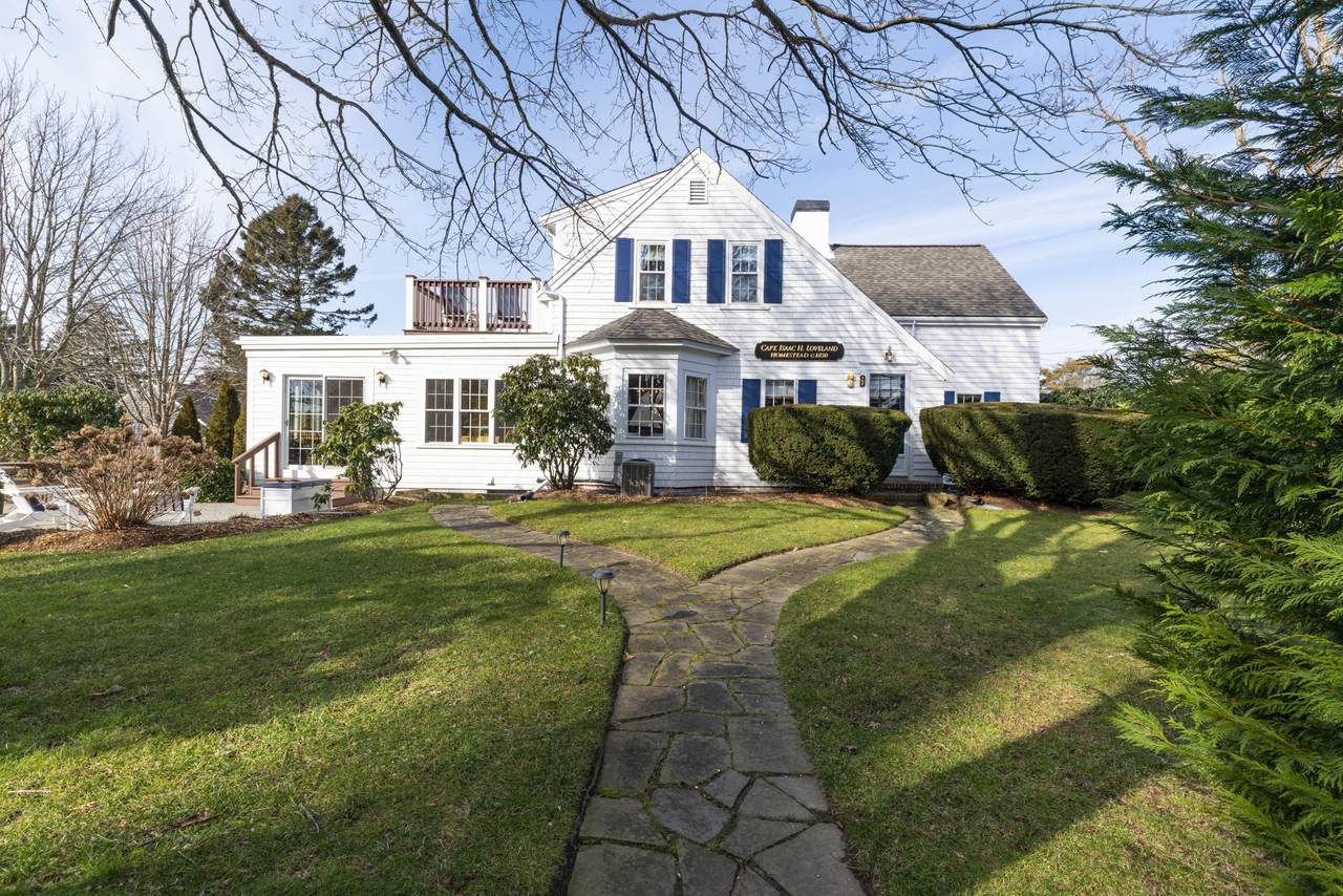 407 Old Harbor Road - Photo 1