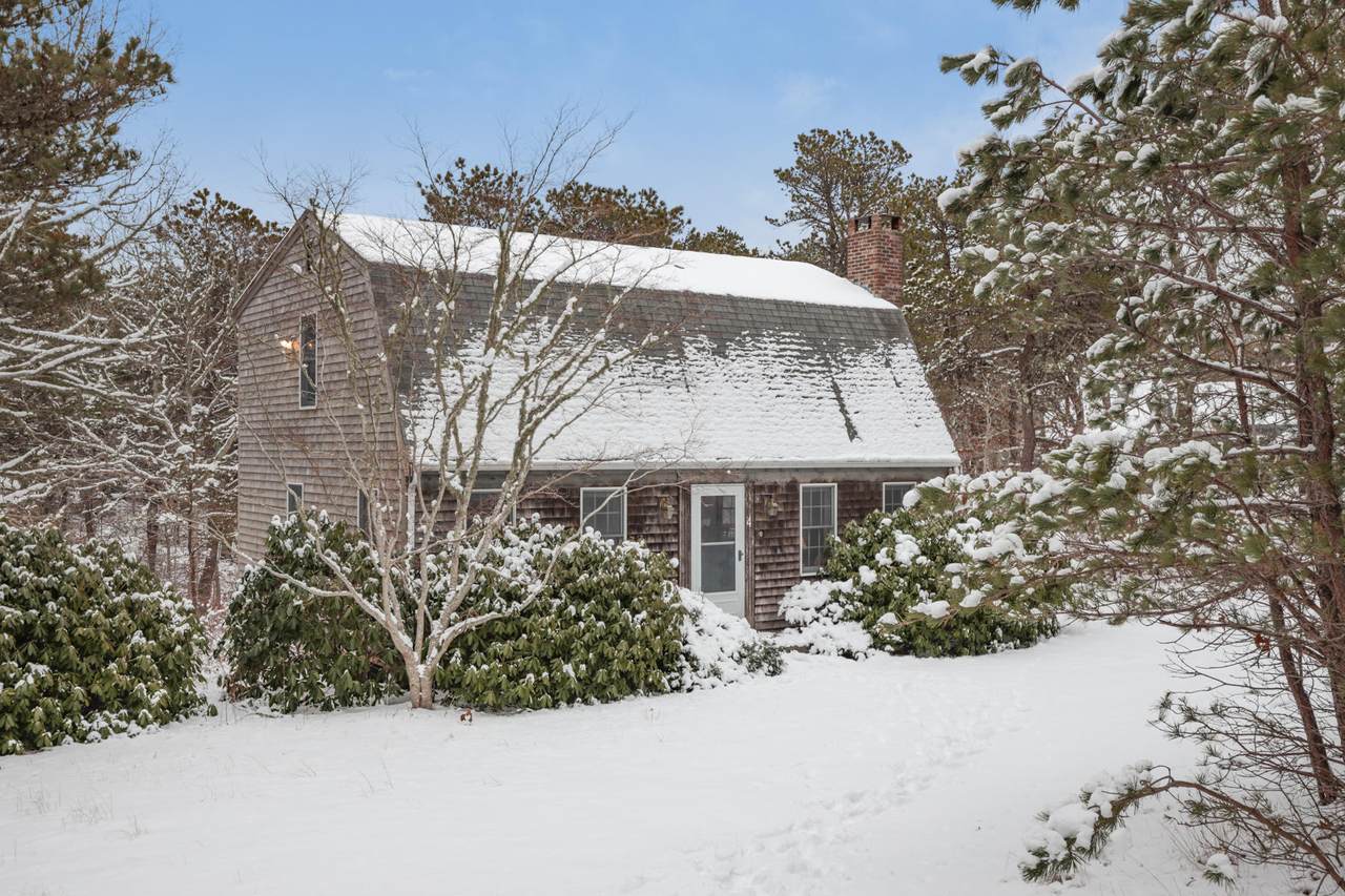 4 Hopkins Way - Photo 1