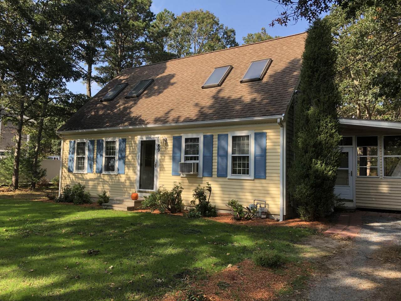 89 Degrass Road - Photo 1