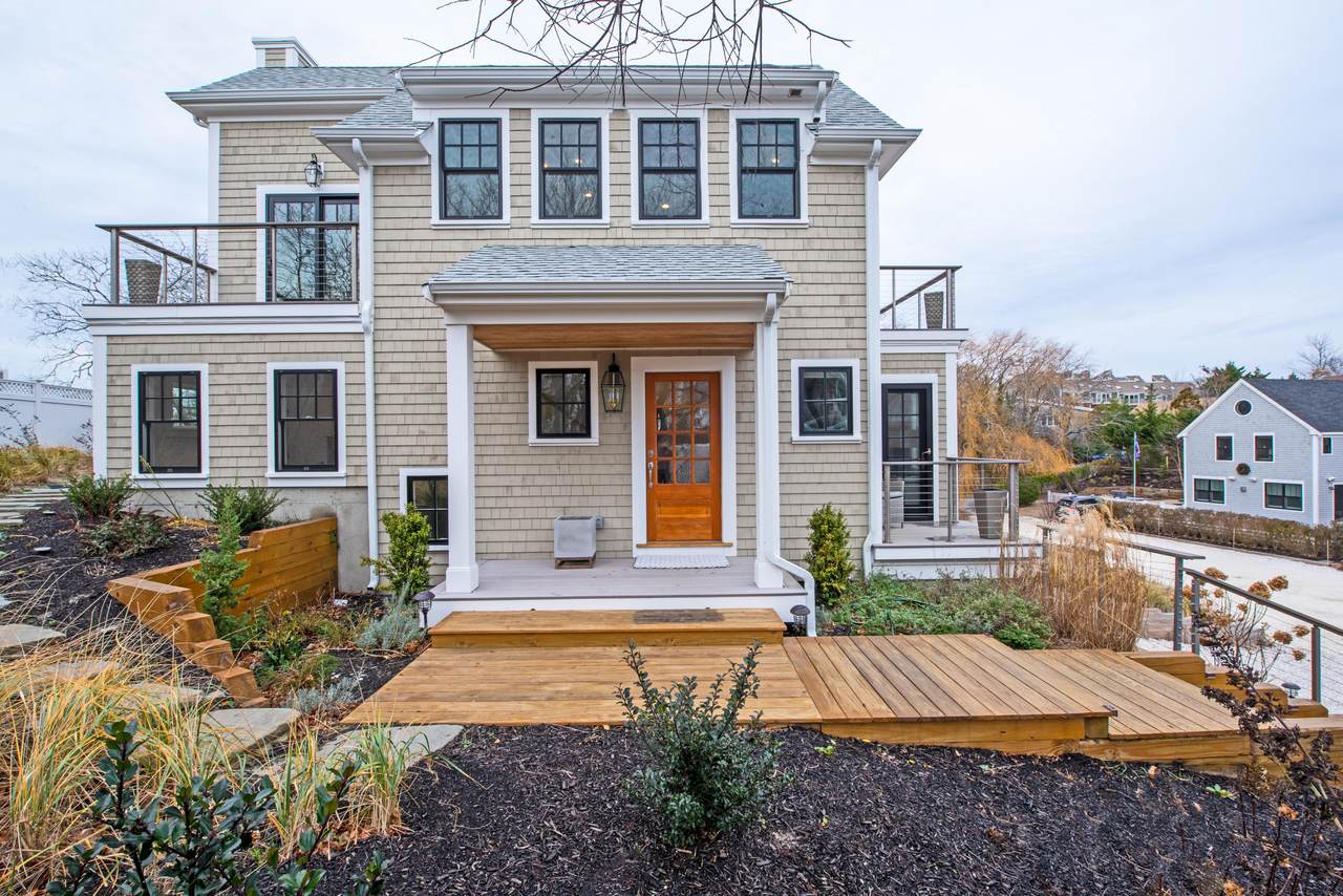 27 Creek Road - Photo 1
