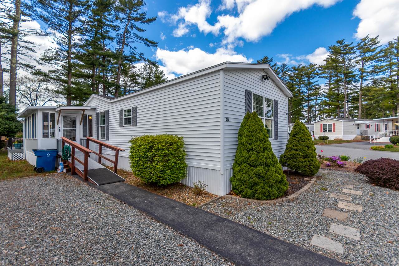 20 King Drive - Photo 1