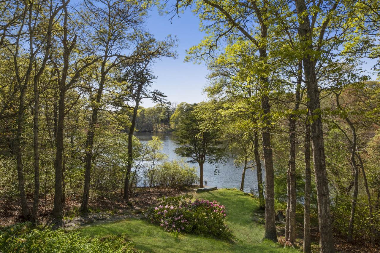 243 Tower Hill Rd - Photo 1