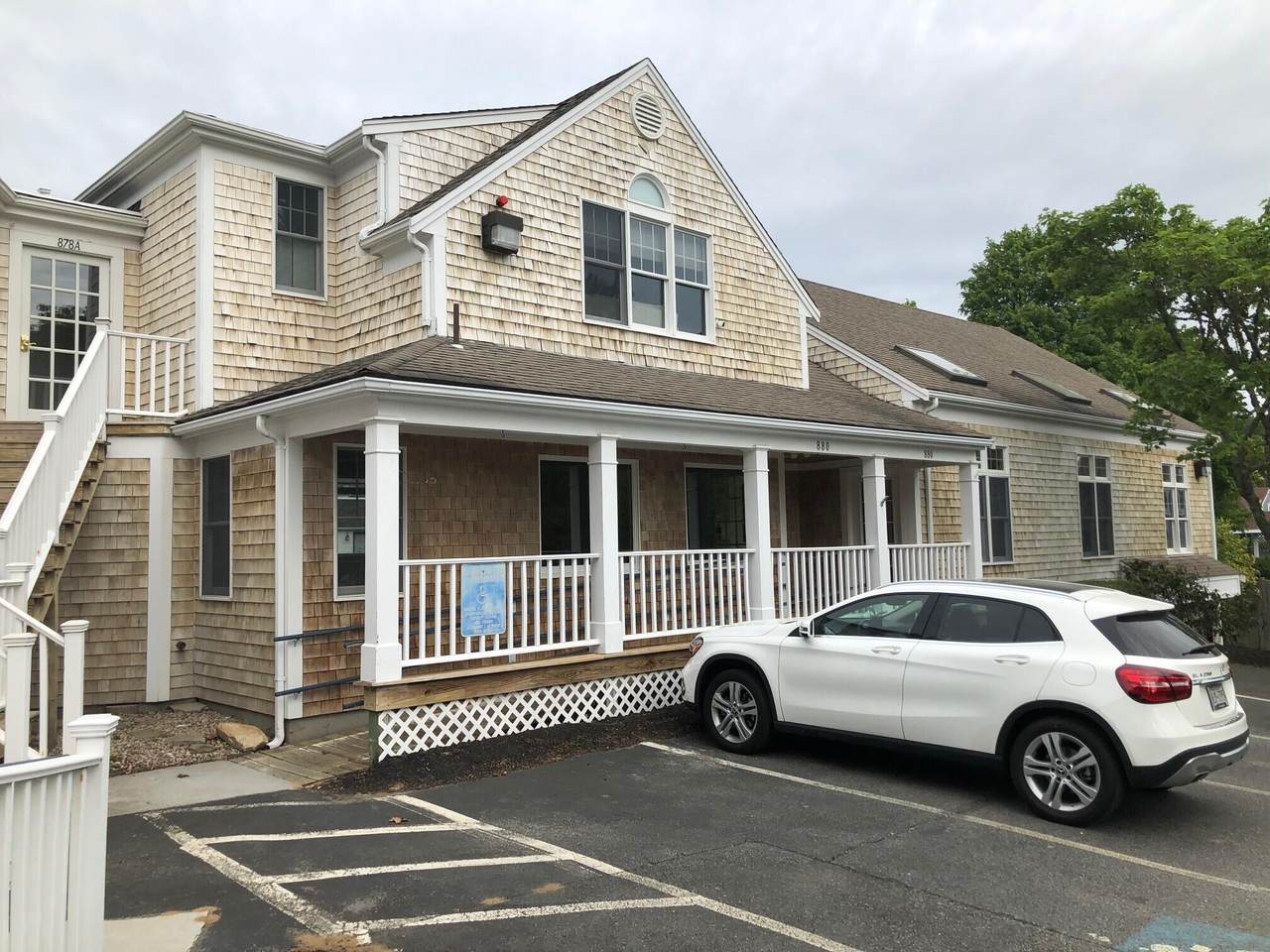 880 Main Street - Photo 1