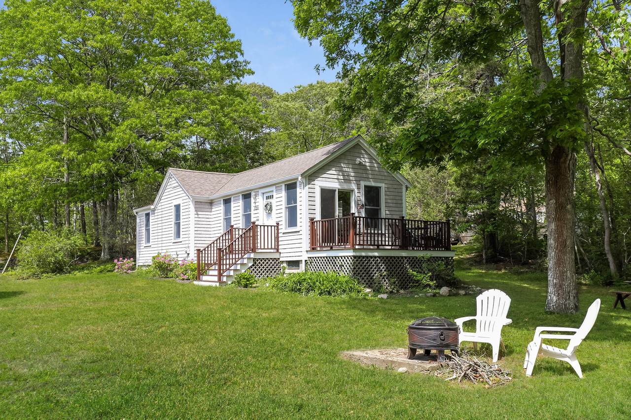 529 Quaker Road - Photo 1