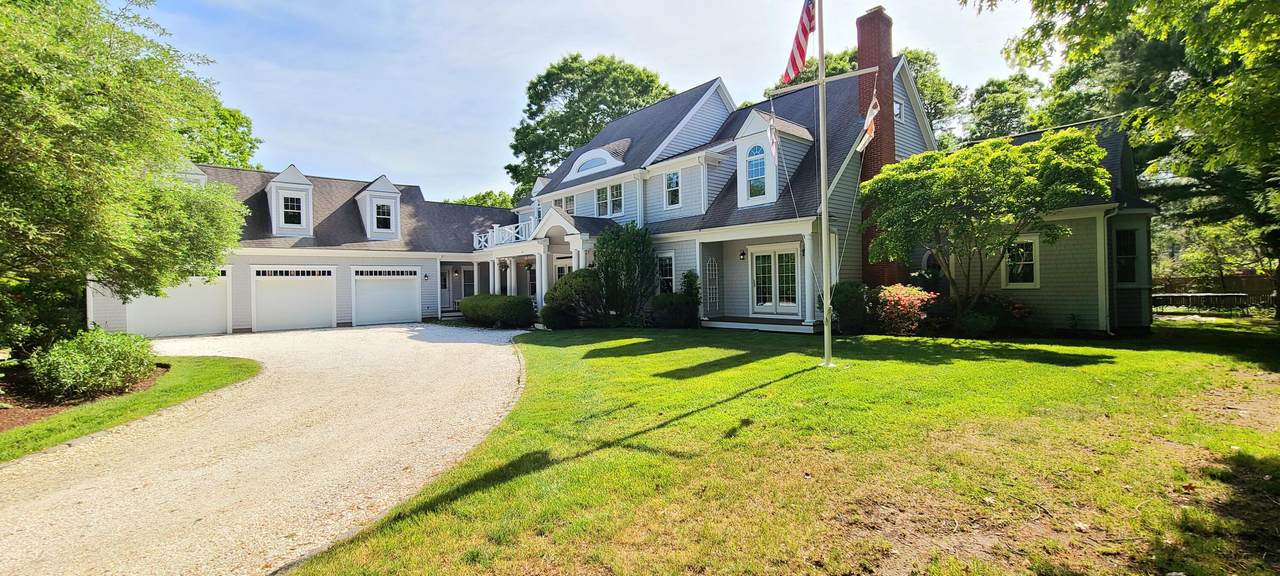 16 Eagle Drive - Photo 1