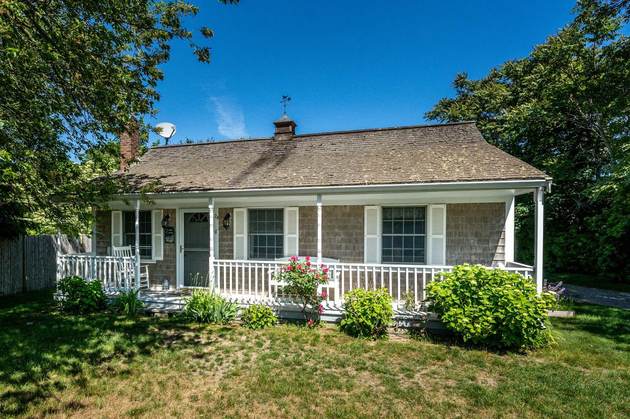24 Old North Road - Photo 1