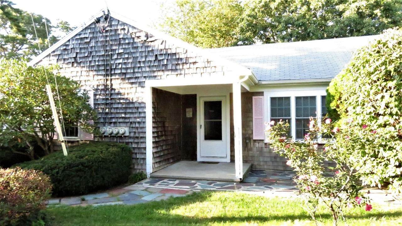 230 Gosnold Street - Photo 1