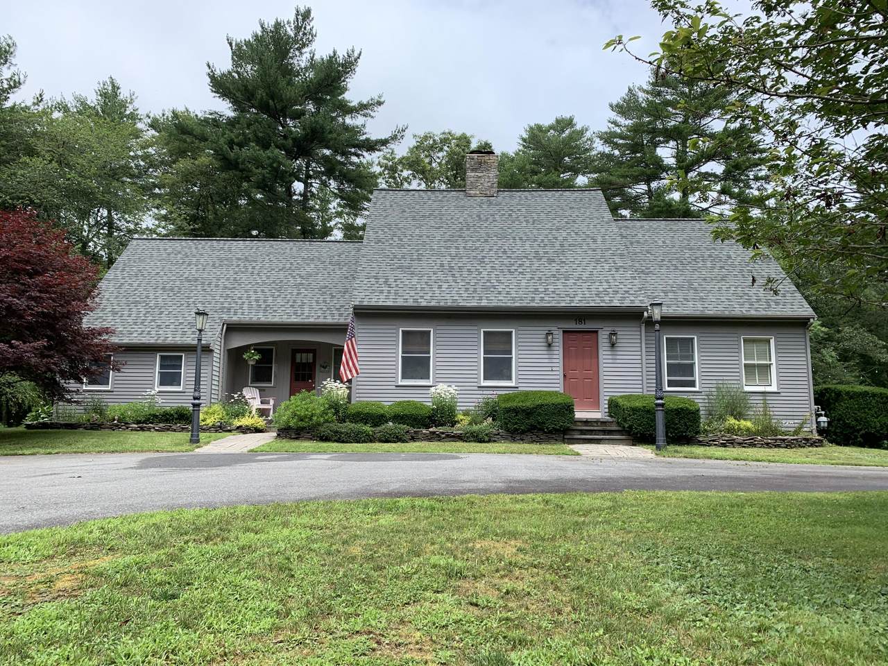 181 New Bedford Road - Photo 1