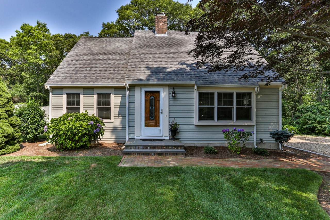 136 Wagon Lane - Photo 1
