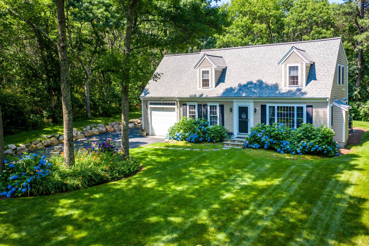 7 Minton Lane - Photo 1