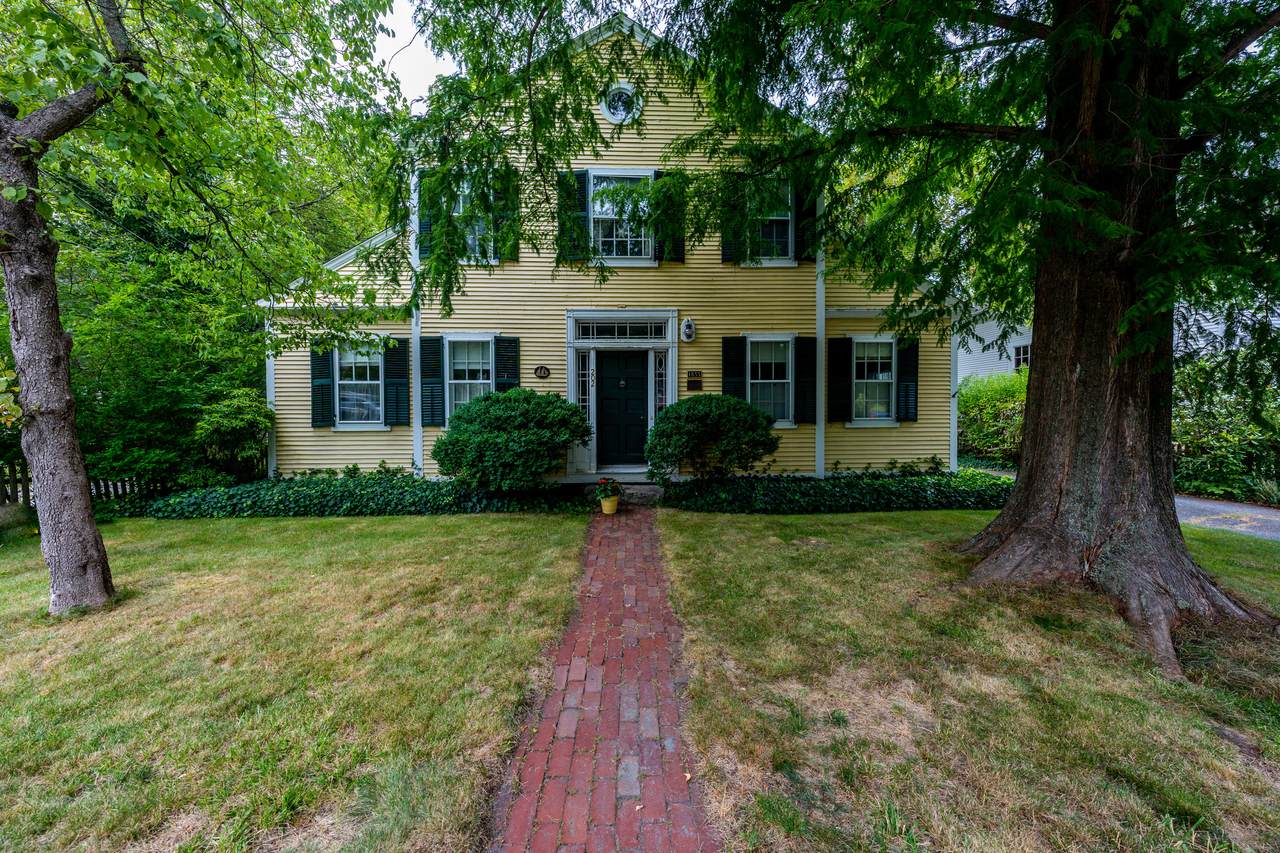202 Main Street - Photo 1