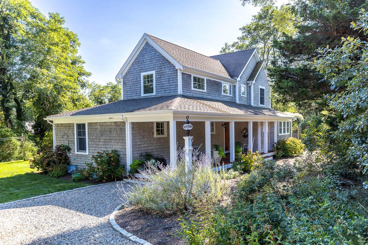 15 Bay Road - Photo 1