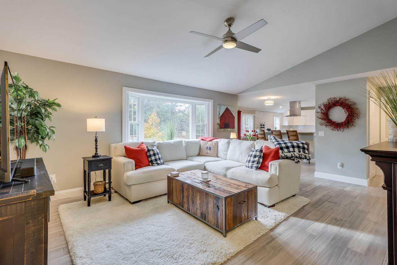 118 Misty Meadow Lane - Photo 1