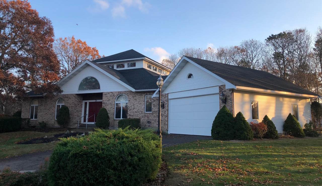 38 Noreast Drive - Photo 1