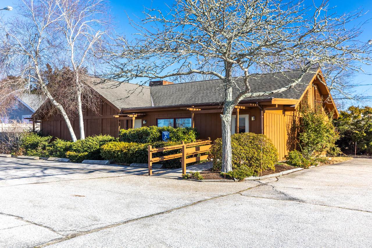 116 Camp Street - Photo 1