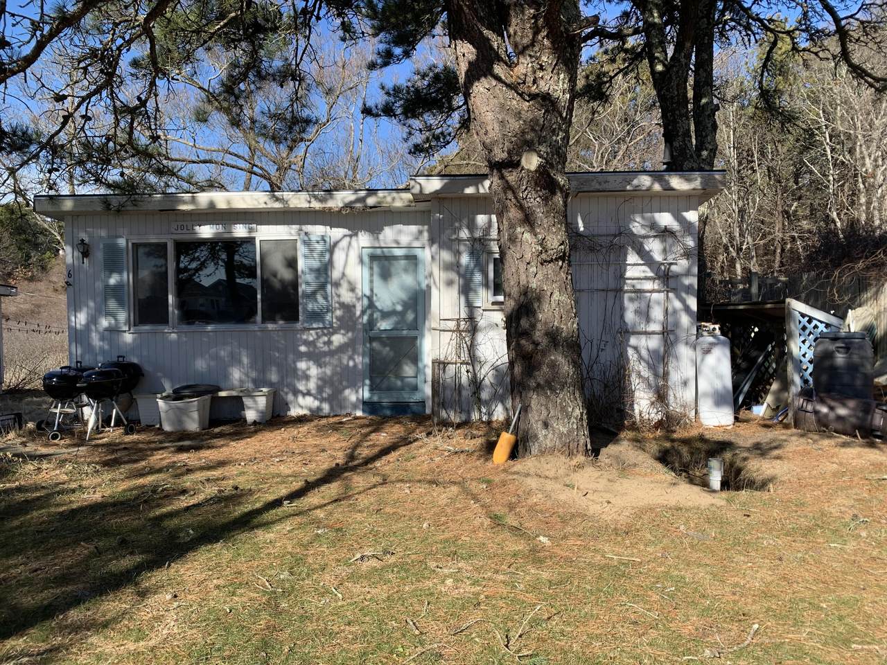 260 Kendrick Avenue - Photo 1