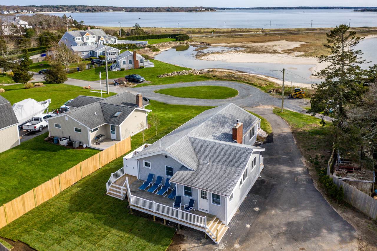 18 Spindrift Lane - Photo 1