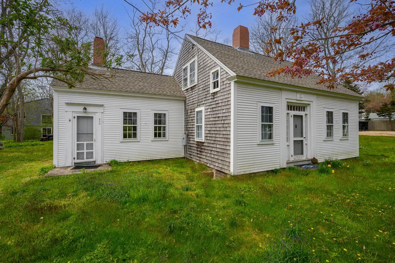 260 Tonset Road - Photo 1
