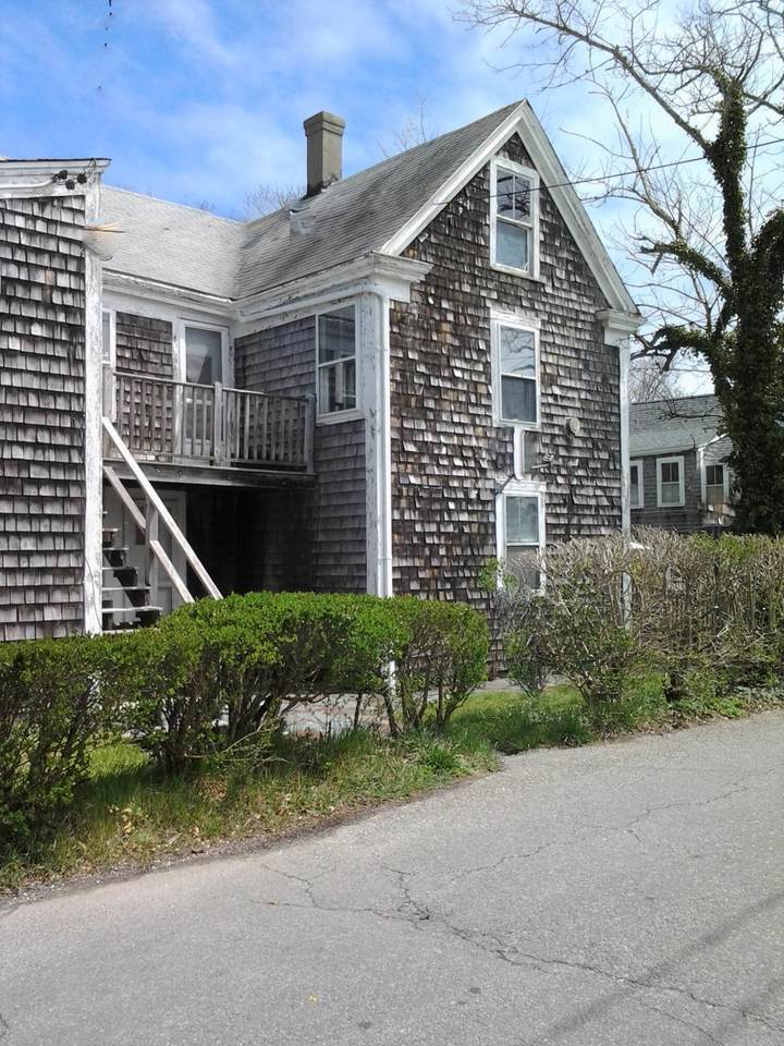 11 Bangs Street - Photo 1