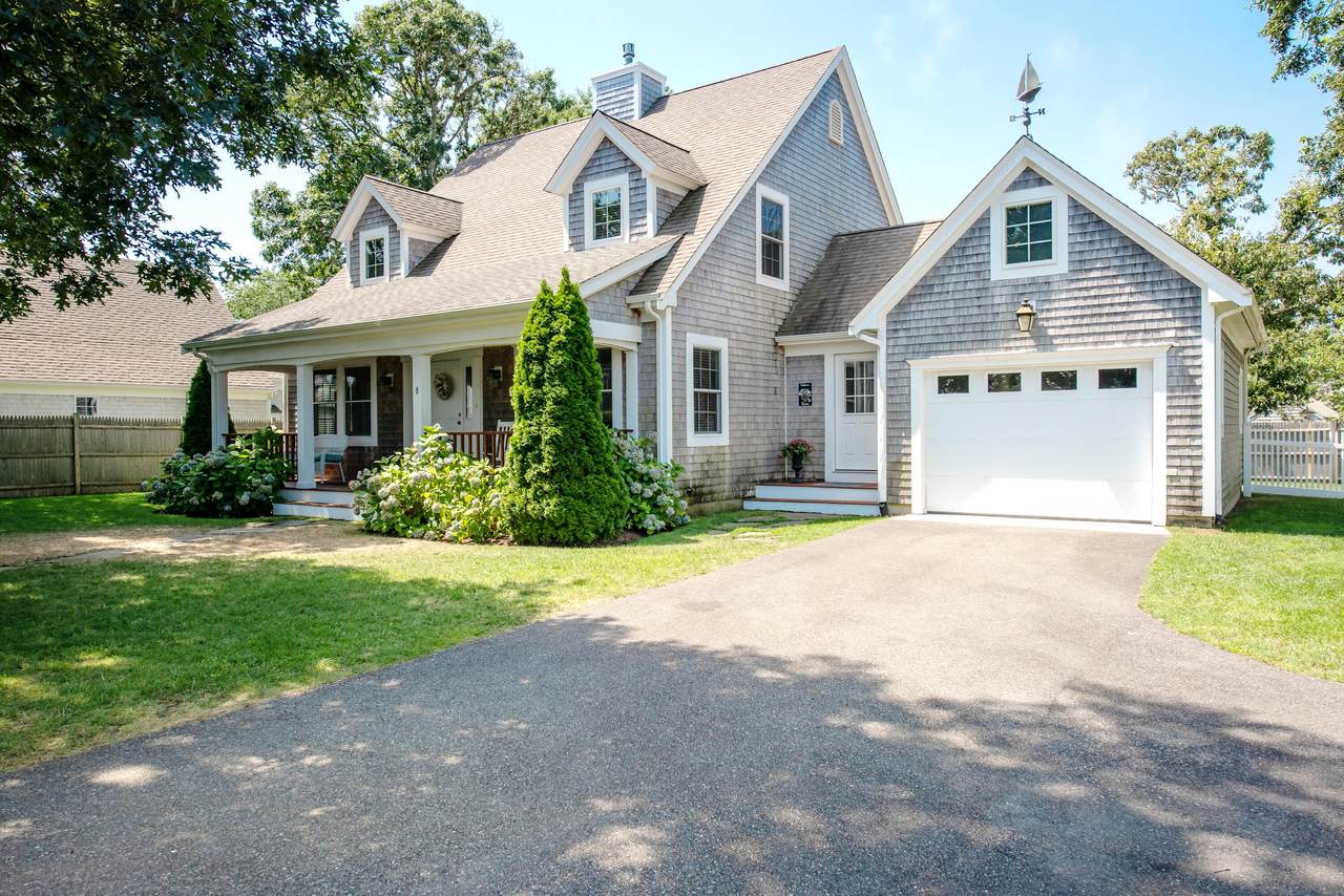 8 Osborne Road - Photo 1