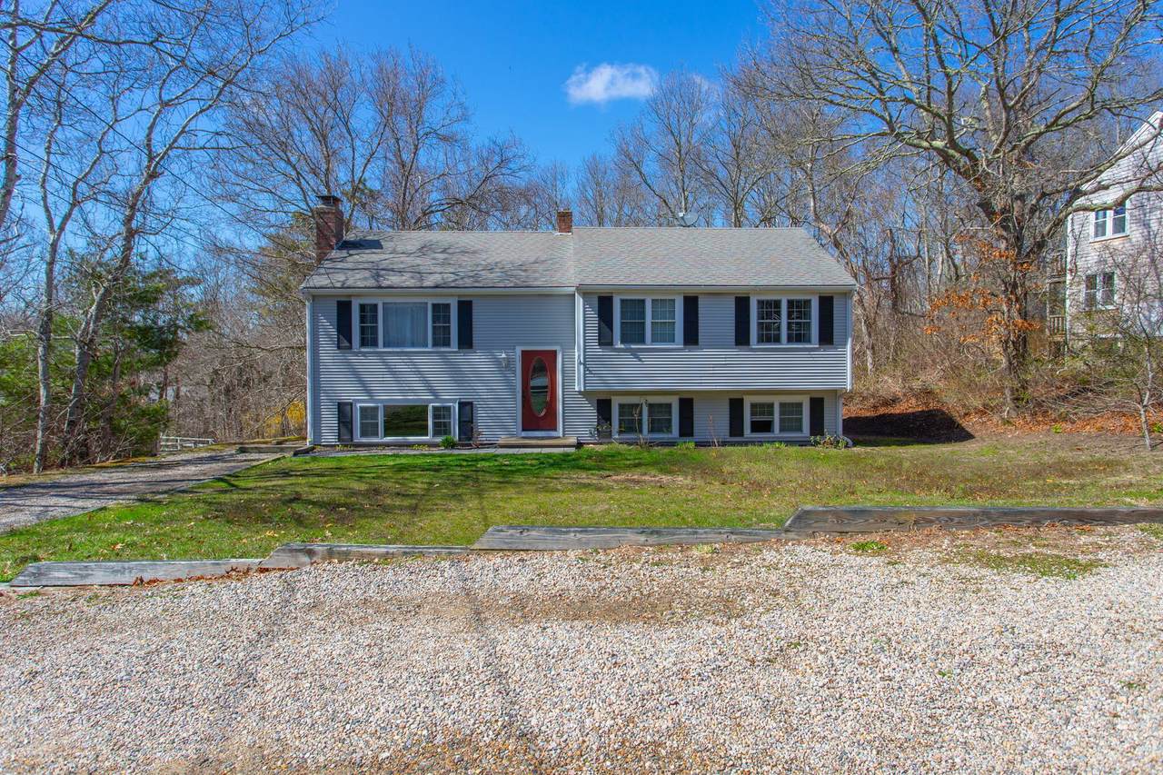 17 Colony Avenue - Photo 1