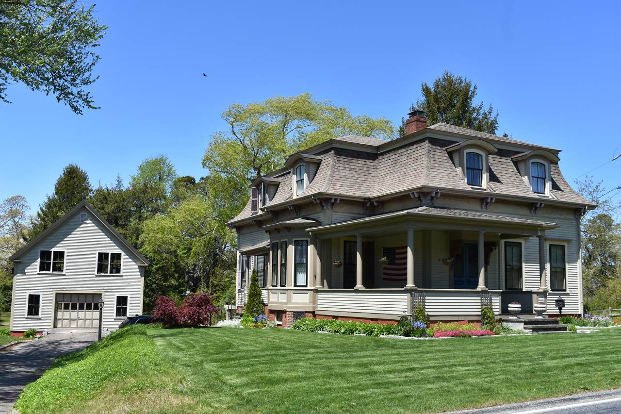 71 Old Main Street - Photo 1