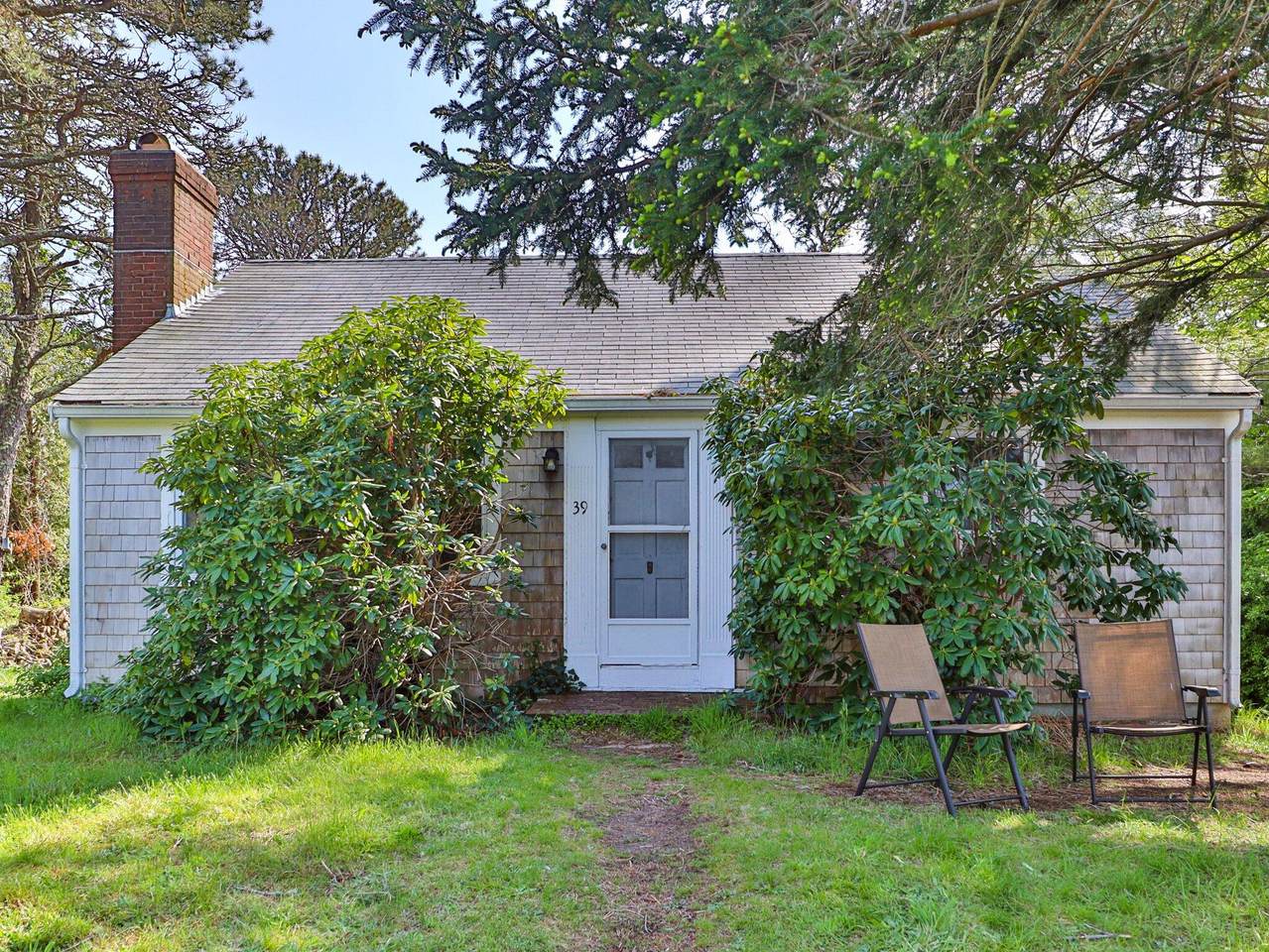 39 Meadow Brook Road - Photo 1