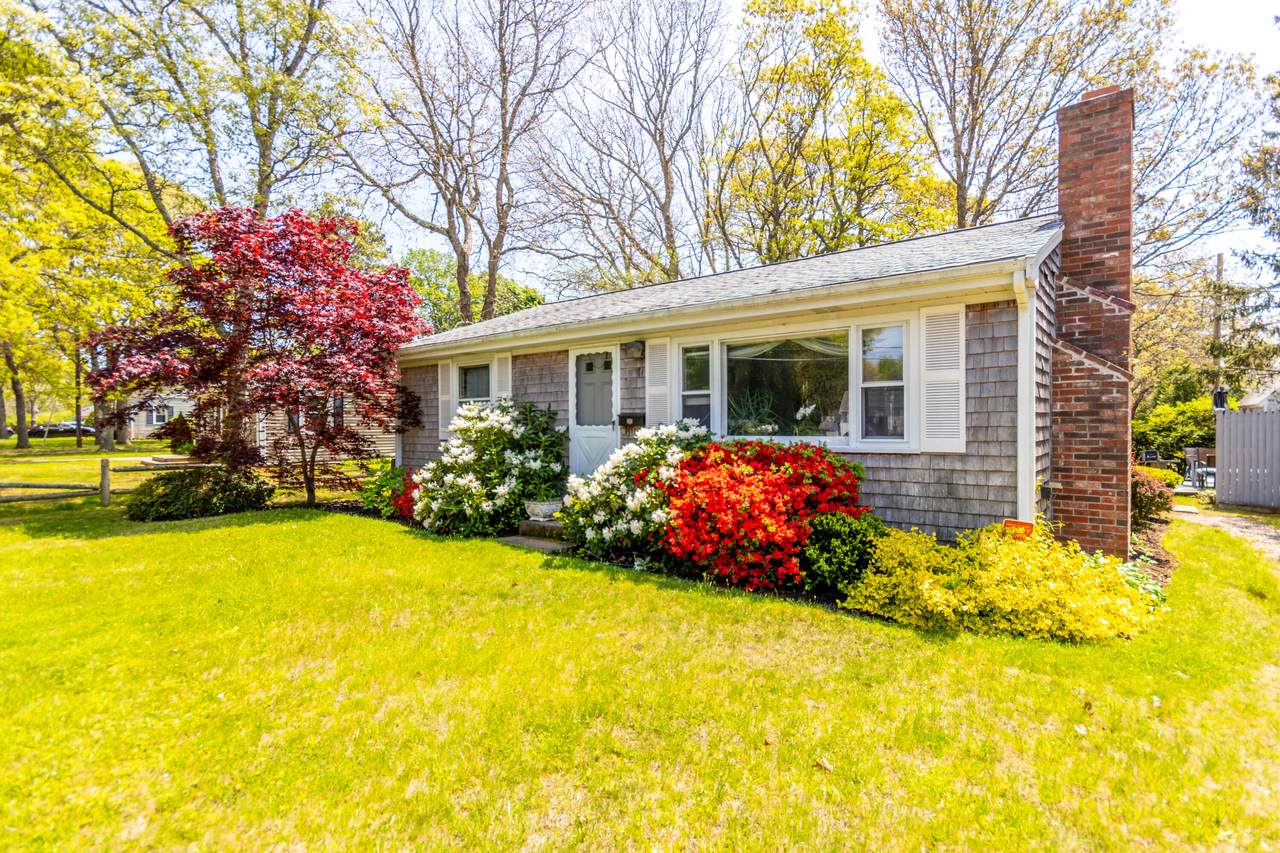 61 Maravista Avenue - Photo 1
