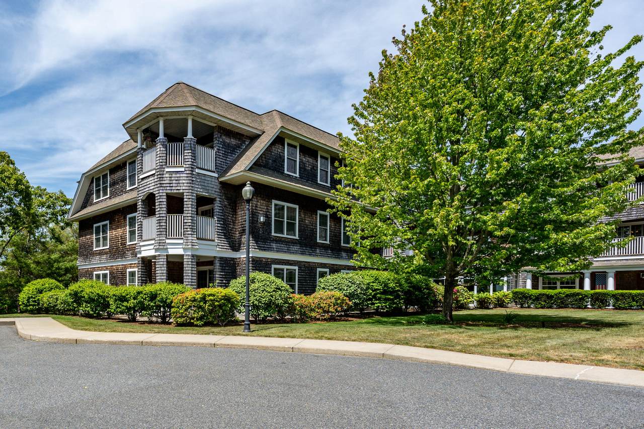 18 West Road - Photo 1
