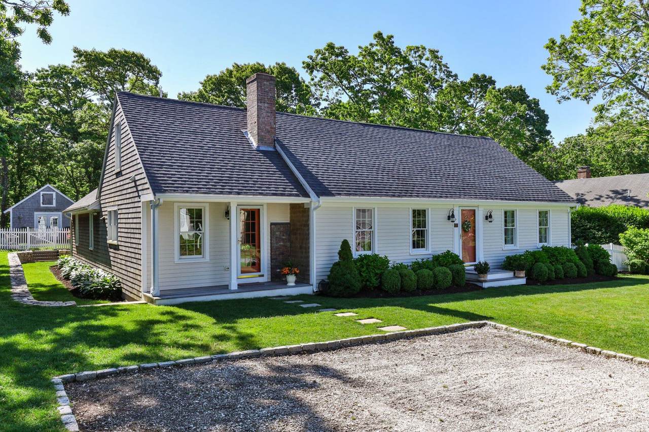 28 Hillcrest Drive - Photo 1