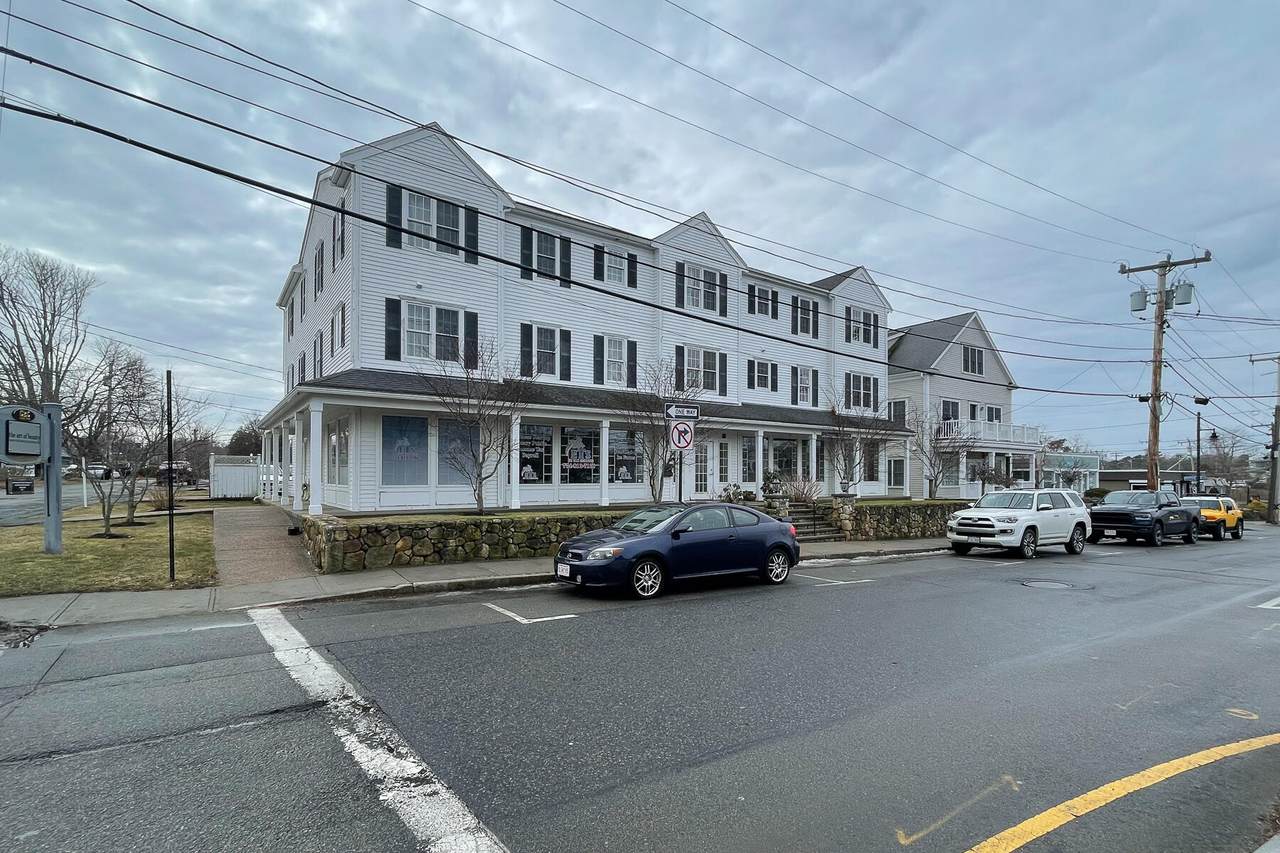 525 South Street - Photo 1