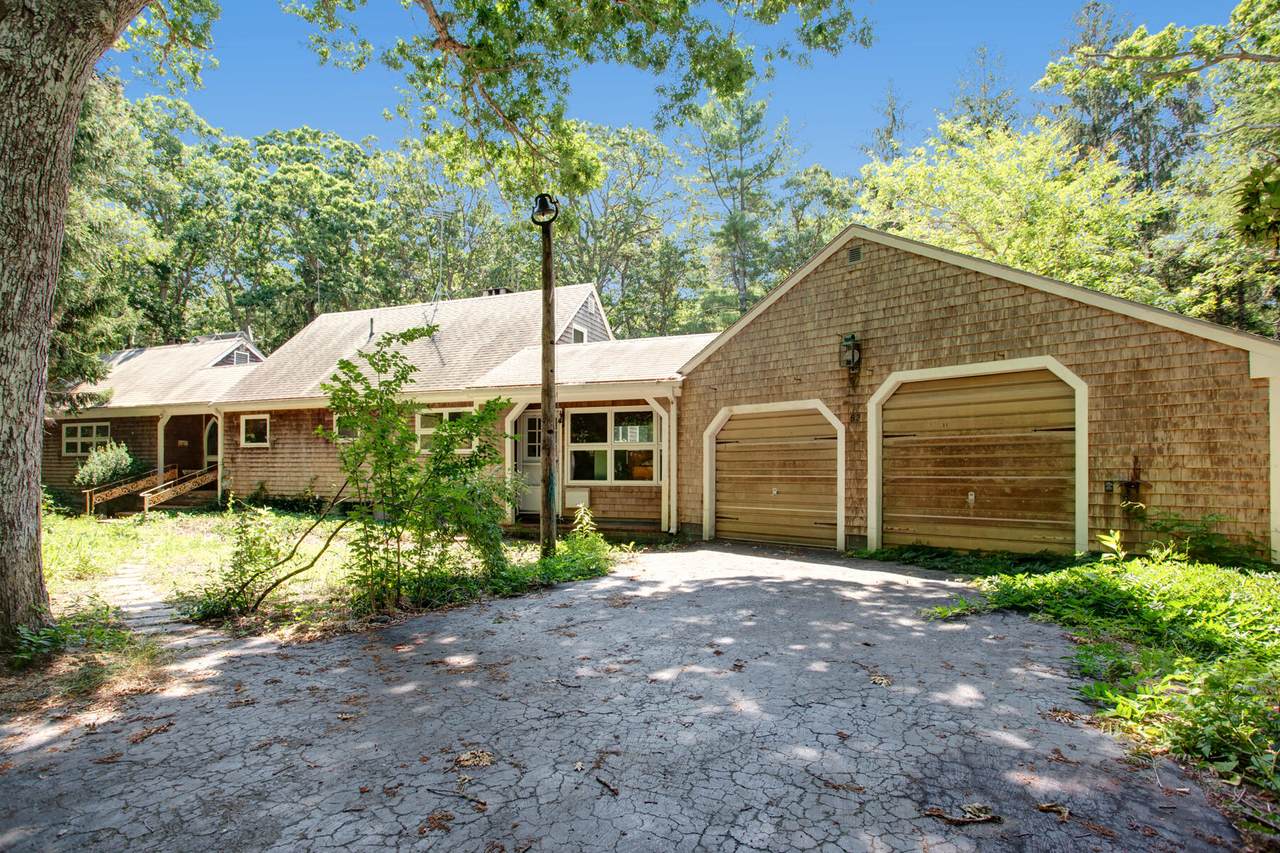 82 Captain Perry Road - Photo 1