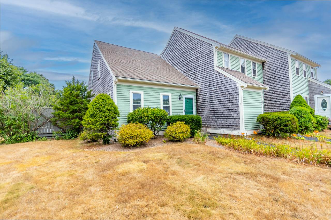 16 Woodview Drive - Photo 1