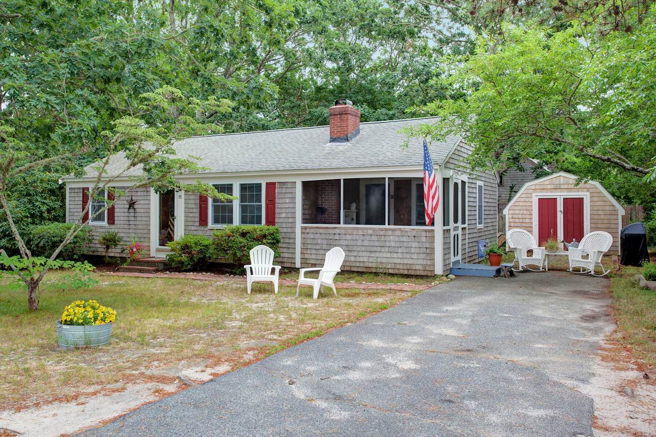 15 Thorwald Drive - Photo 1