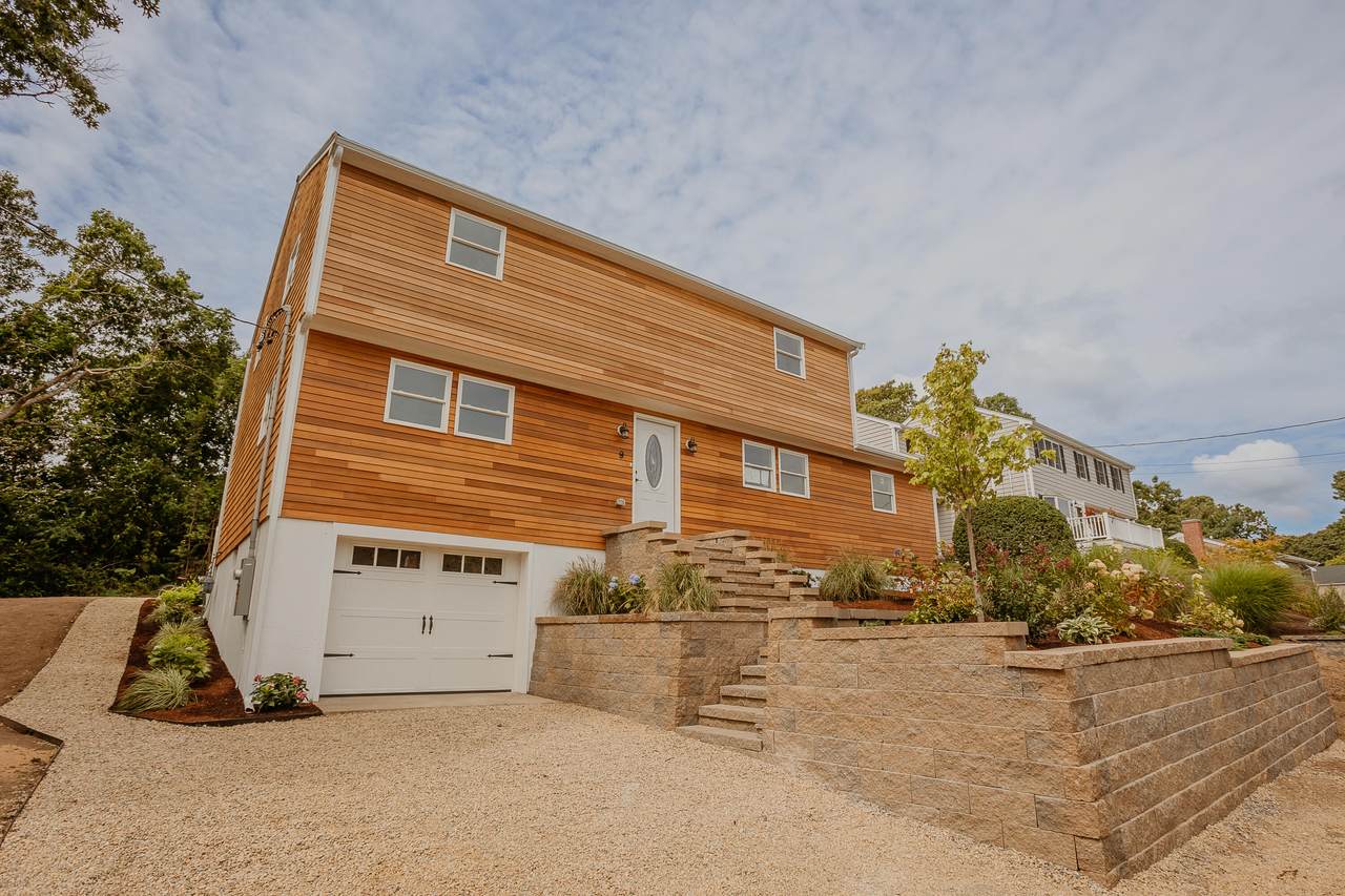 9 Rip Van Winkle Way - Photo 1
