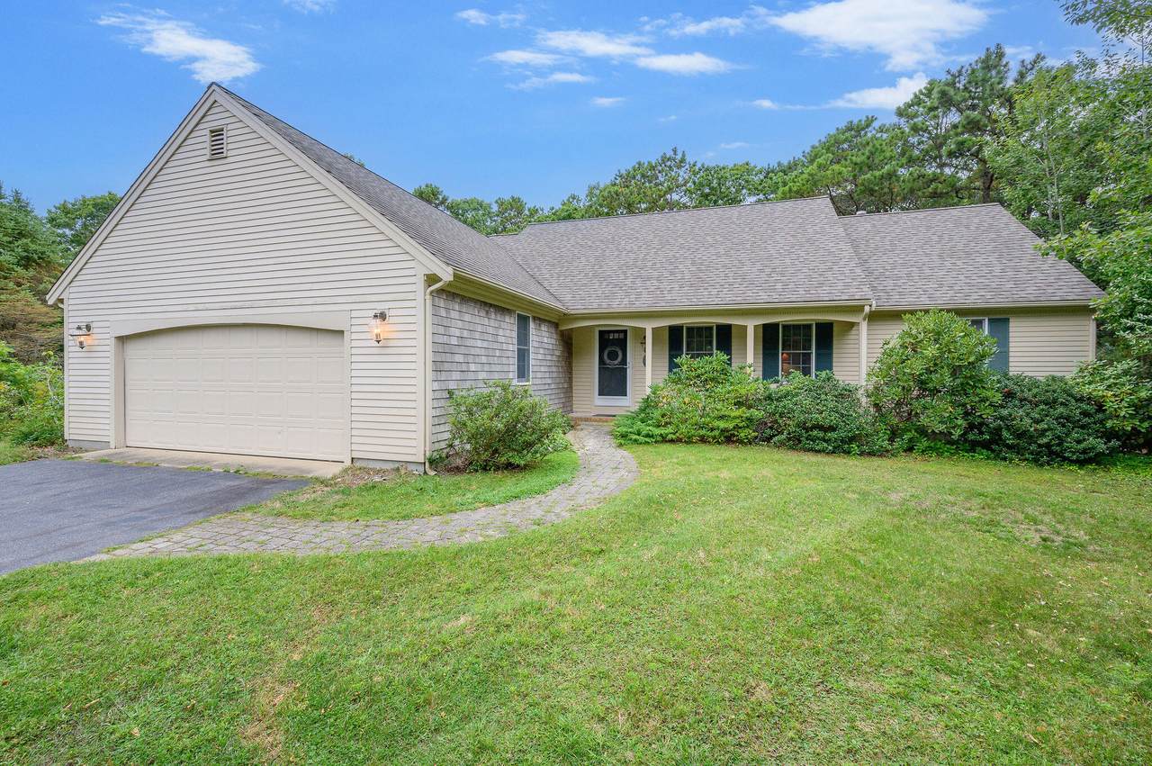 18 Strawberry Lane - Photo 1