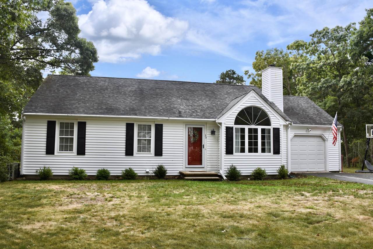 35 Sewall Drive - Photo 1