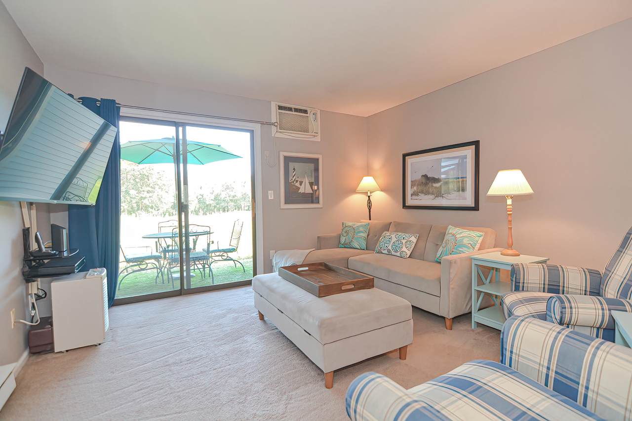 120 Chilton Lane - Photo 1