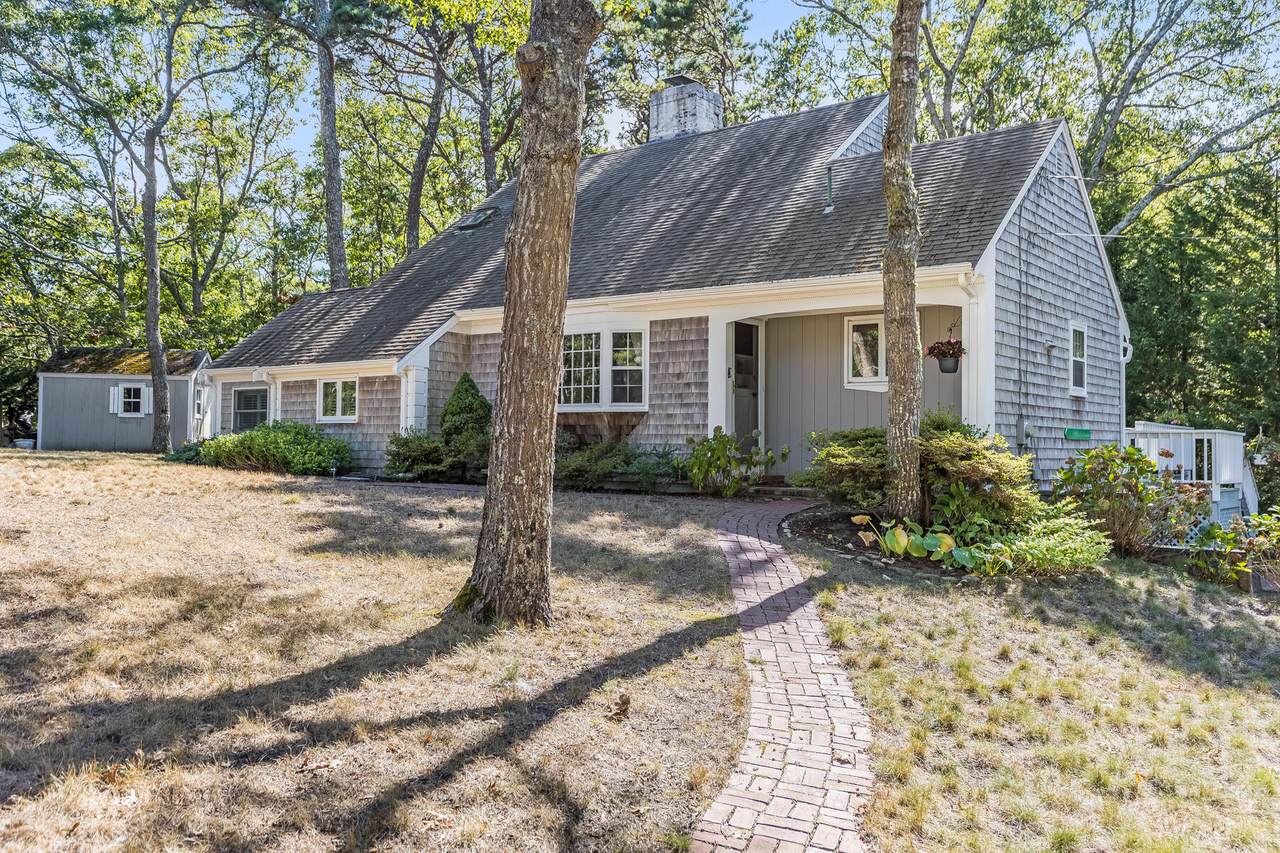 2 Grist Mill Road - Photo 1