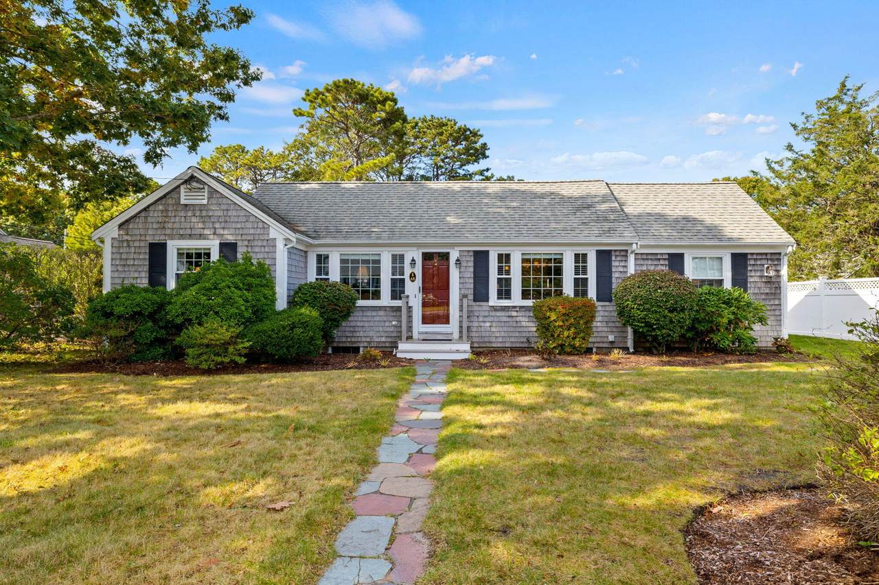 48 Grey Neck Road - Photo 1