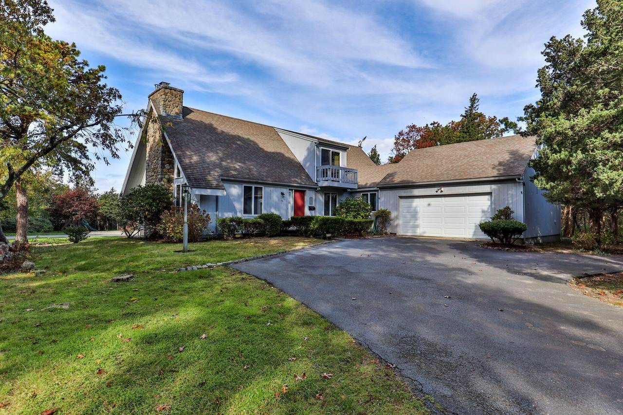 46 Heritage Drive - Photo 1