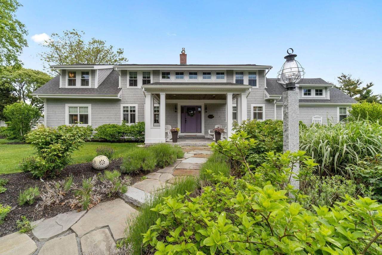9 Waterside Drive - Photo 1