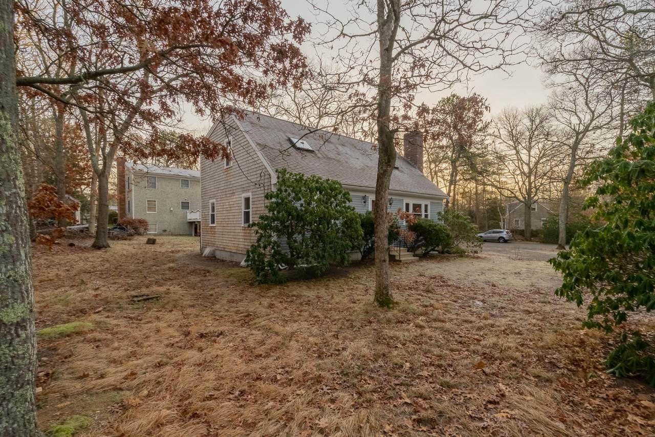 544 Flint Street - Photo 1