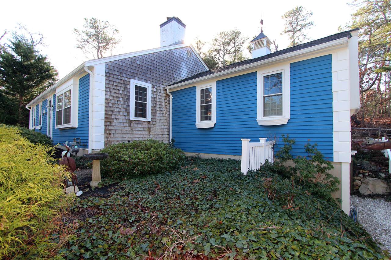 62 Maple Lane - Photo 1