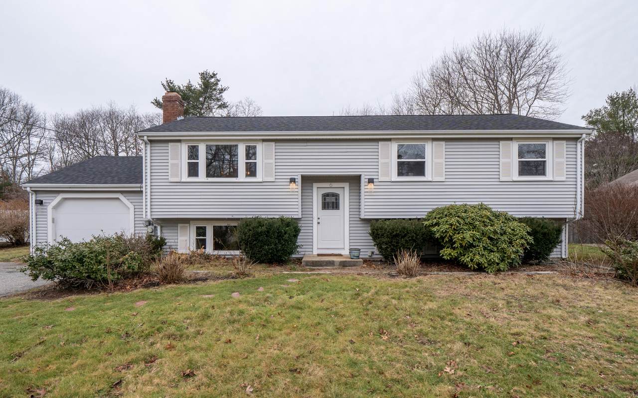 6 Meredith Drive - Photo 1