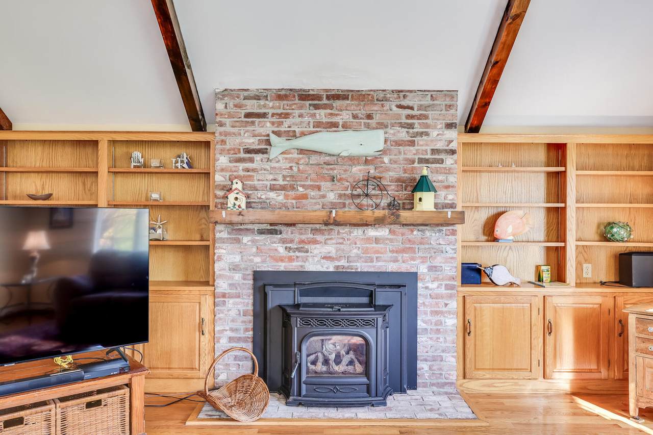 https://bt-photos.global.ssl.fastly.net/capecod/1280_boomver_1_22304939-2.jpg
