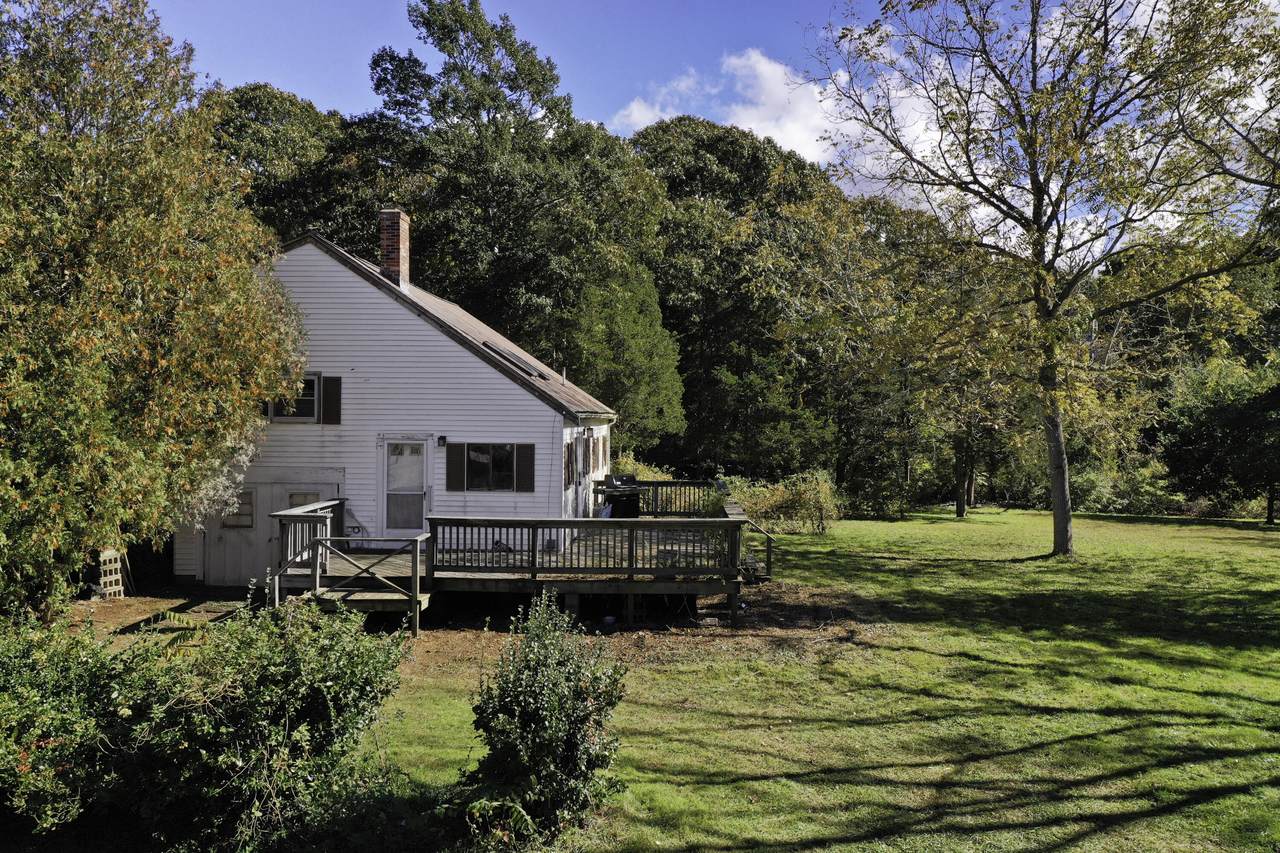 827 Shore Road - Photo 1