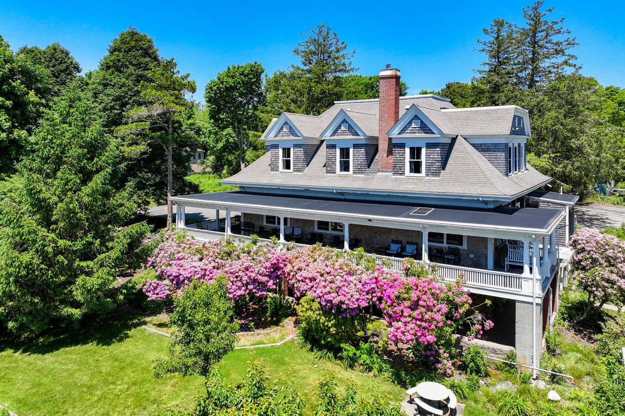 165 Woods Hole Road - Photo 1