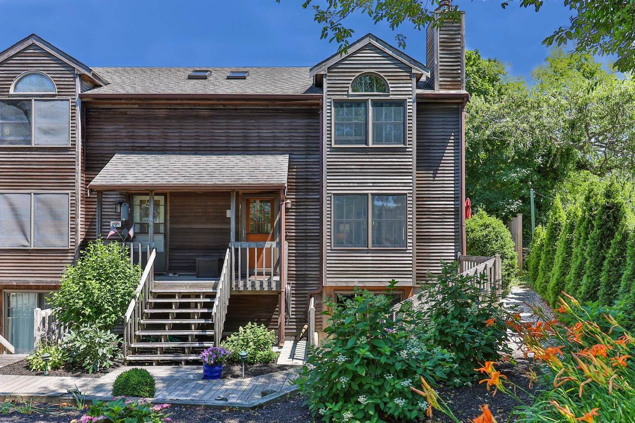 12 Old Colony Way - Photo 1
